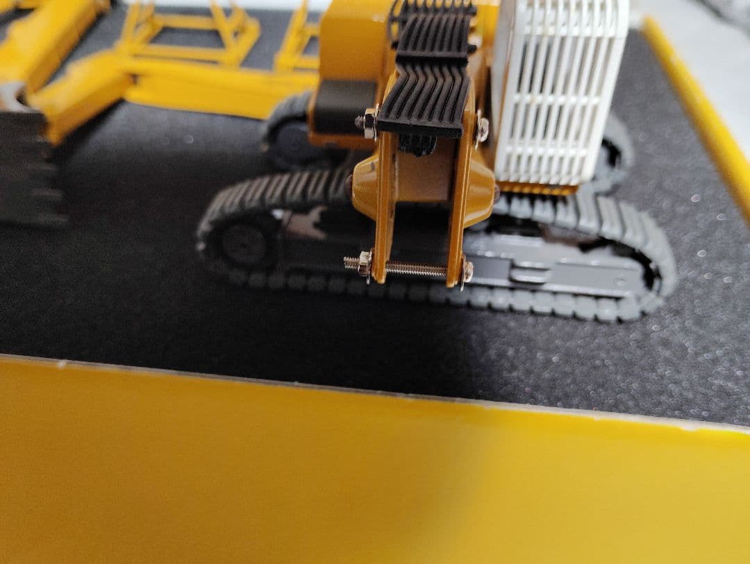 LIEBHERR R954BV解体機　絶版品