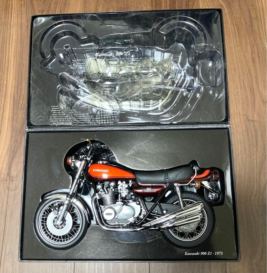 M出品