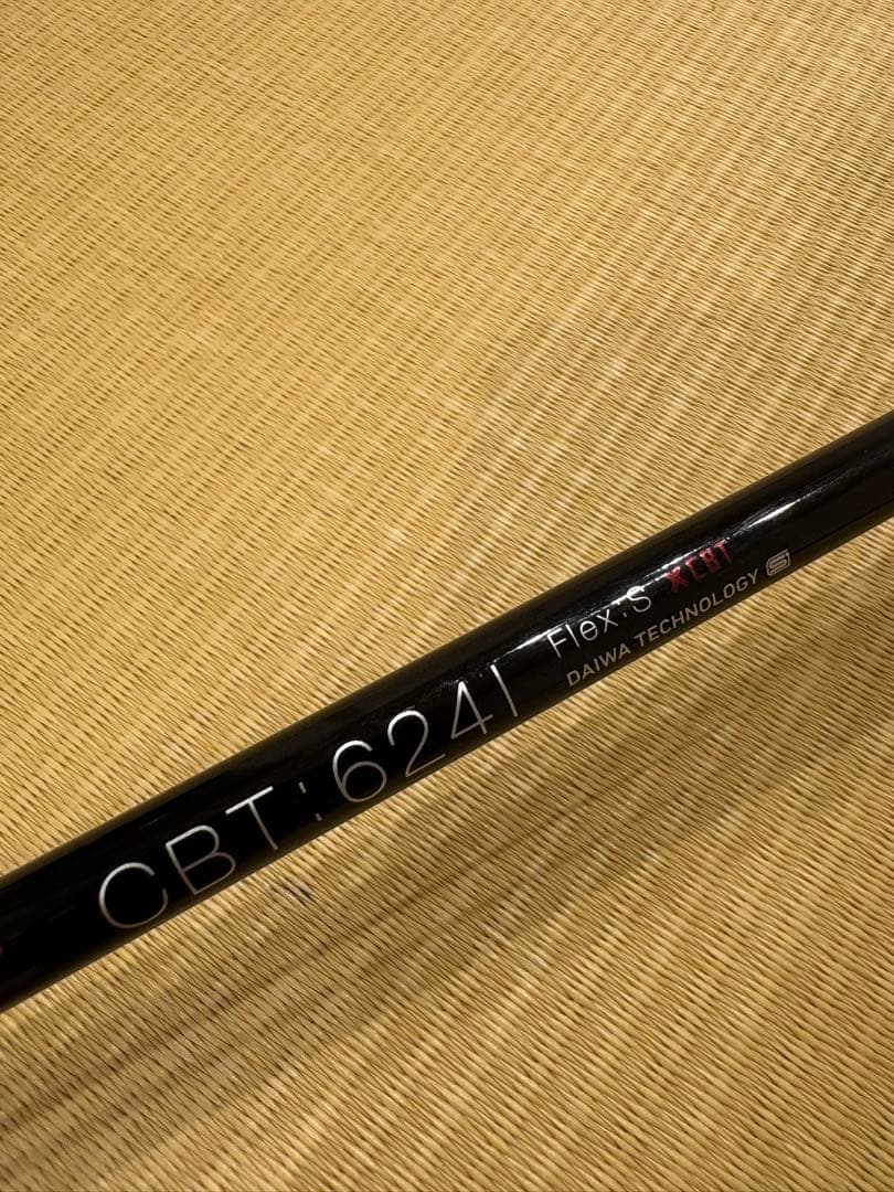 オノフ　KURO ユーティリティ　4U 24度