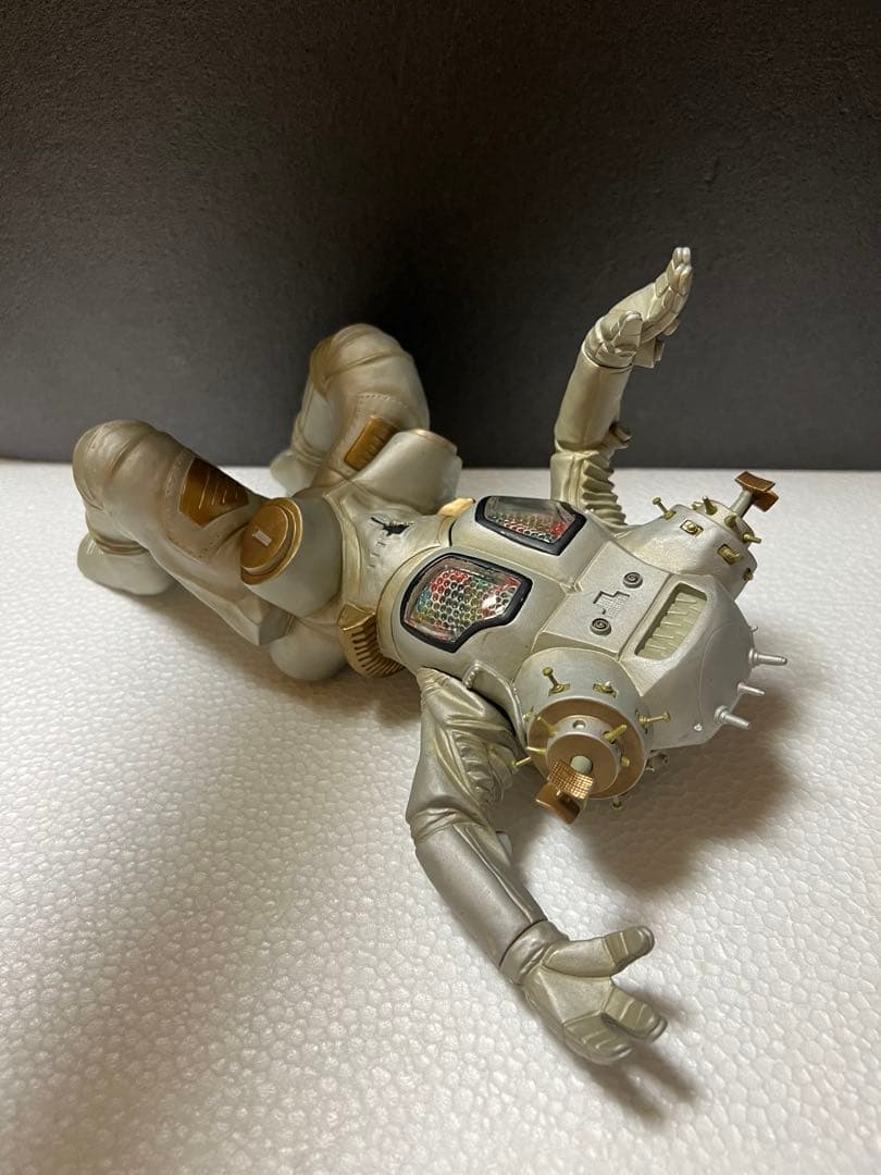 ccp キングジョー　1/6 ウルトラセブン55周年