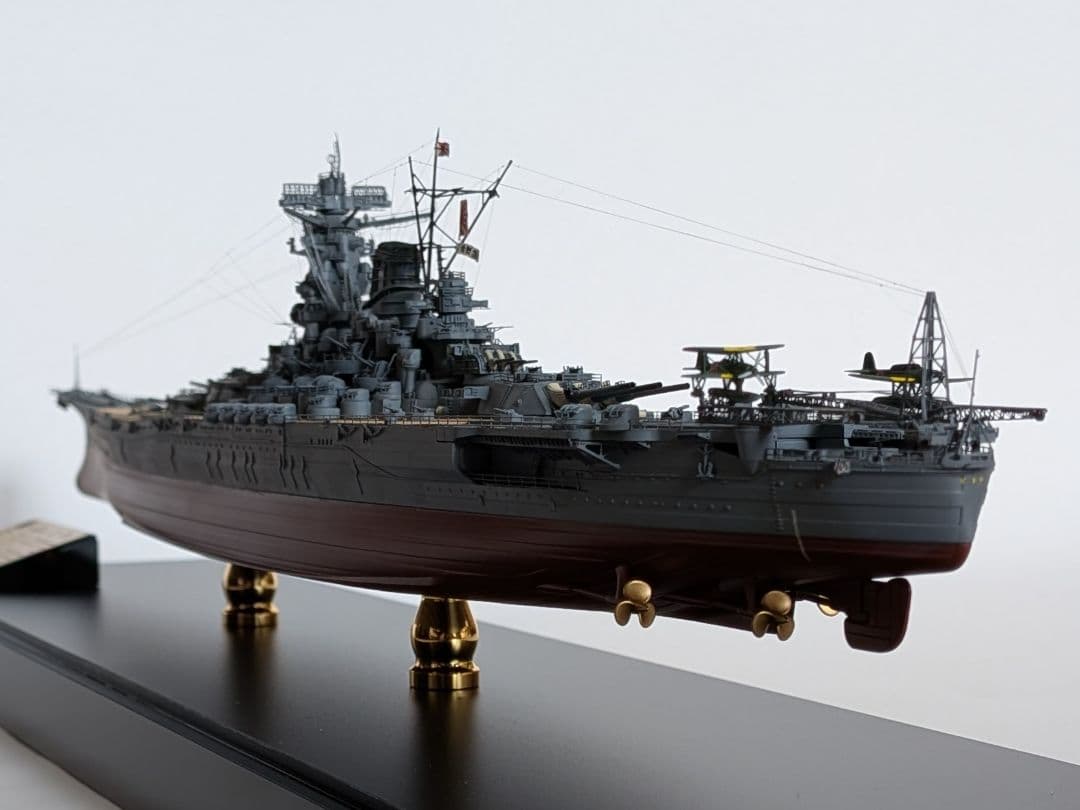 1/700 戦艦大和 塗装済完成品