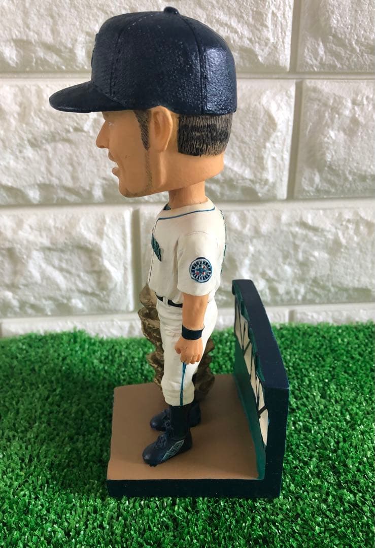 MLB 2007 イチロー GOLD GLOVE BOBBLEHEAD
