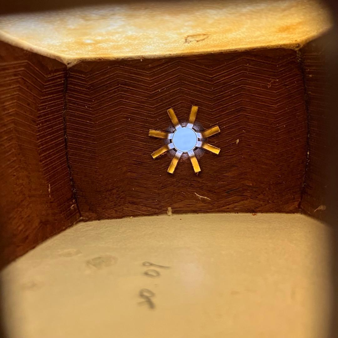 高級品　津軽三味線用　子持ち綾杉胴　和楽器　23㎝×24㎝　約1537g