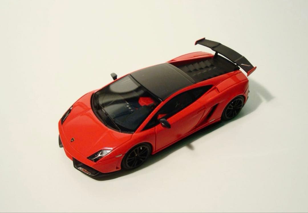 ルックスマート 1/43ランボルギーニ ガヤルド スーパートロフェオストラダーレ