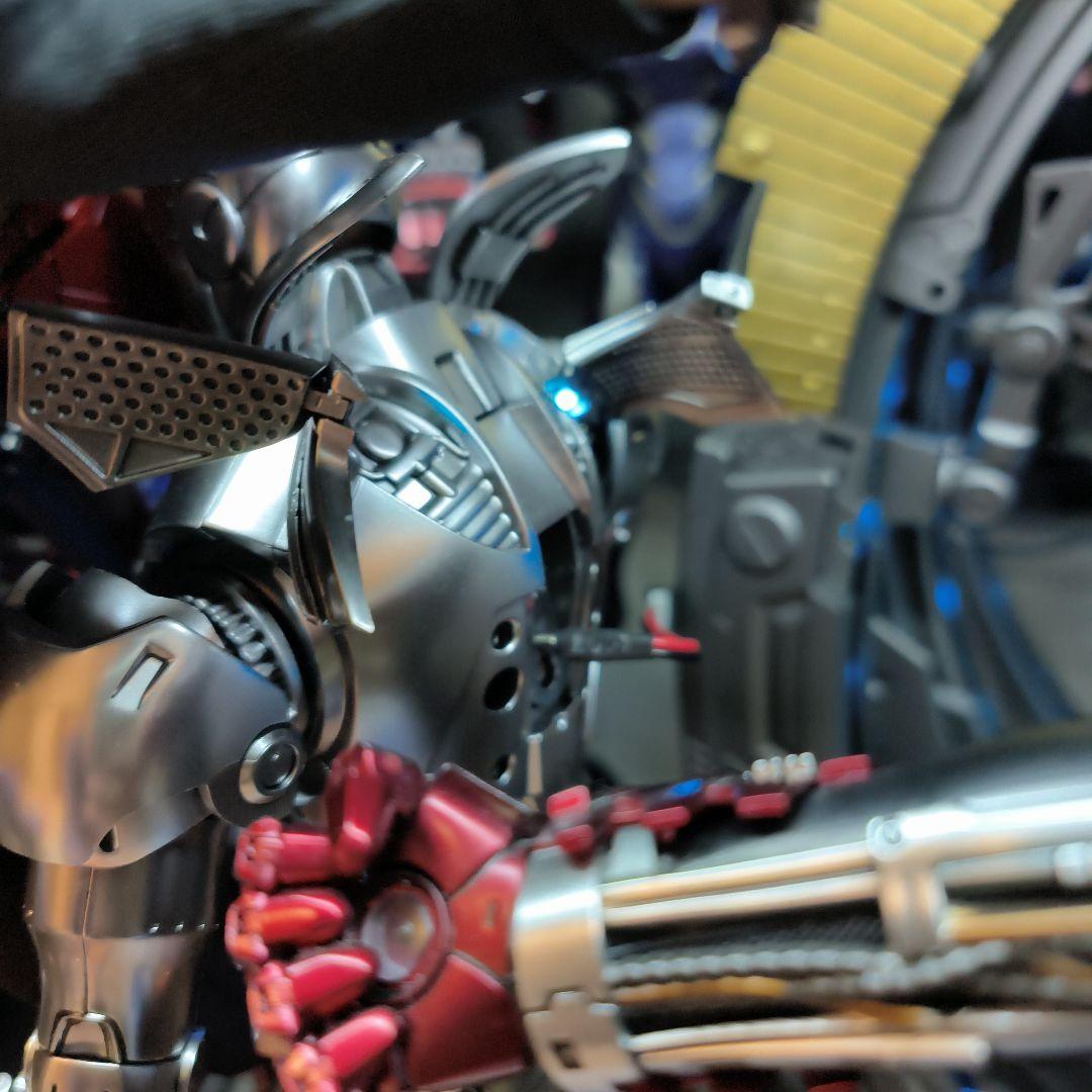 ホットトイズ　アイアンマン　マーク2 スペシャルエディション 点灯カスタマイズ品