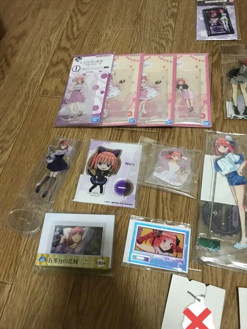 中野二乃アクリルスタンド類　まとめ売り！