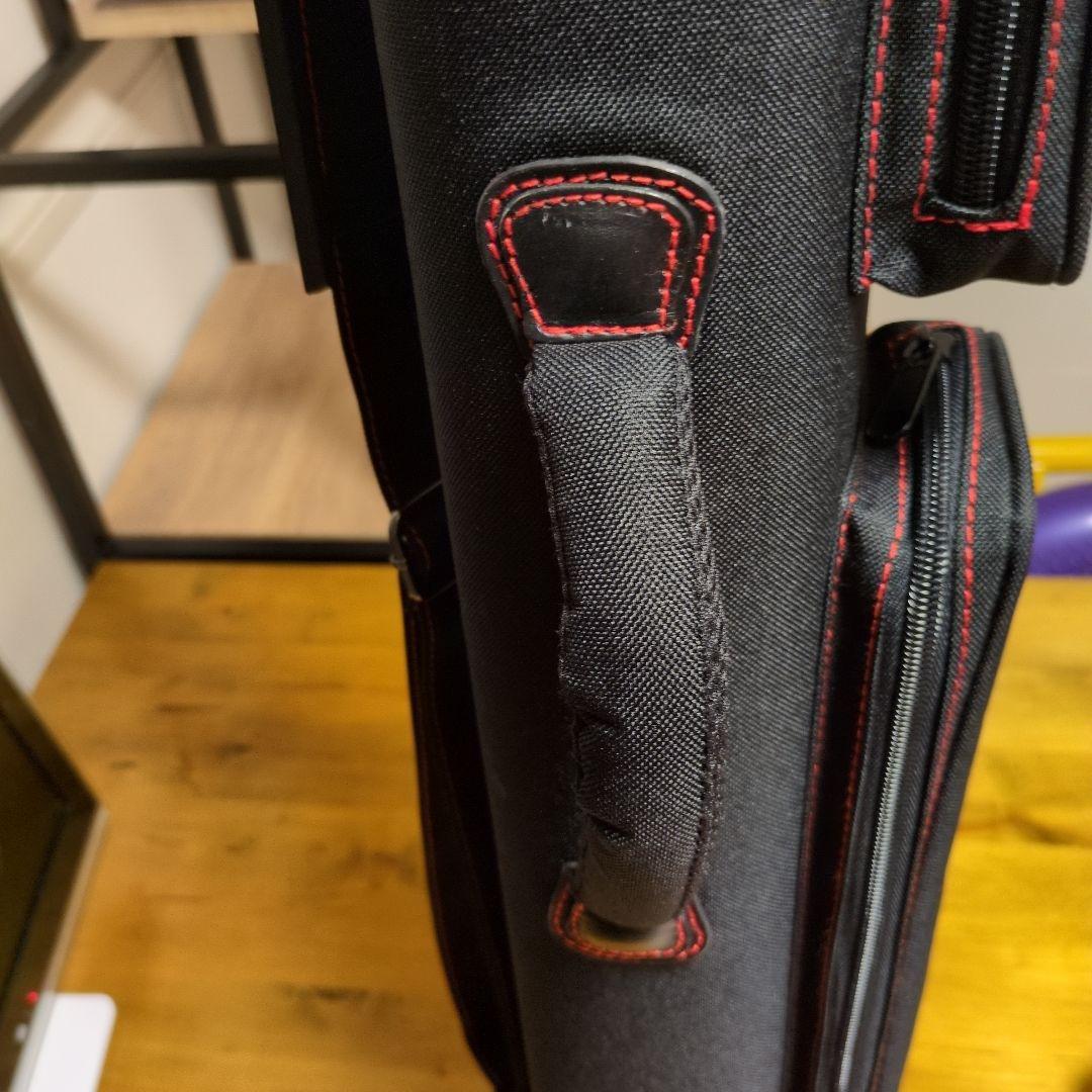 Vincitore(4Bx6S)ビリヤードキューケース(大容量)新品　ゆき