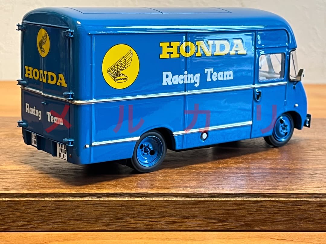 希少　メイクアップ 1/43 ホンダF1 RA272 とトランスポーター 2台