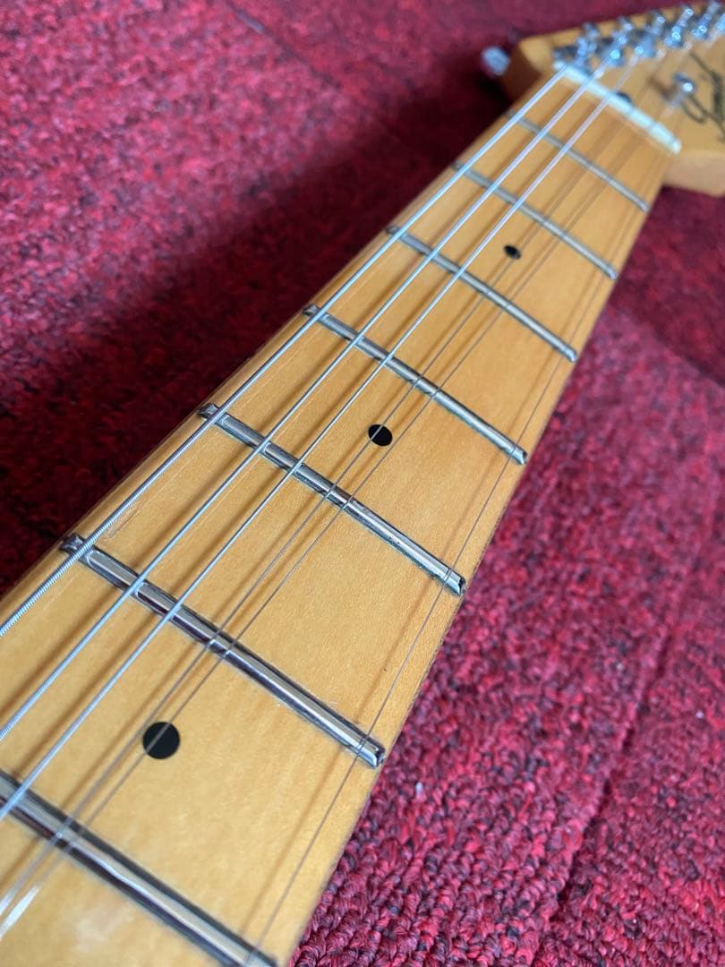 samickエレキギターストラトタイプ