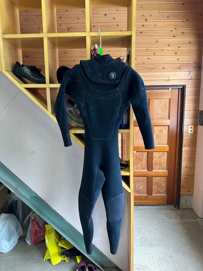 まとめ売り　サーフボード×2 ウェットスーツ×2 その他一式