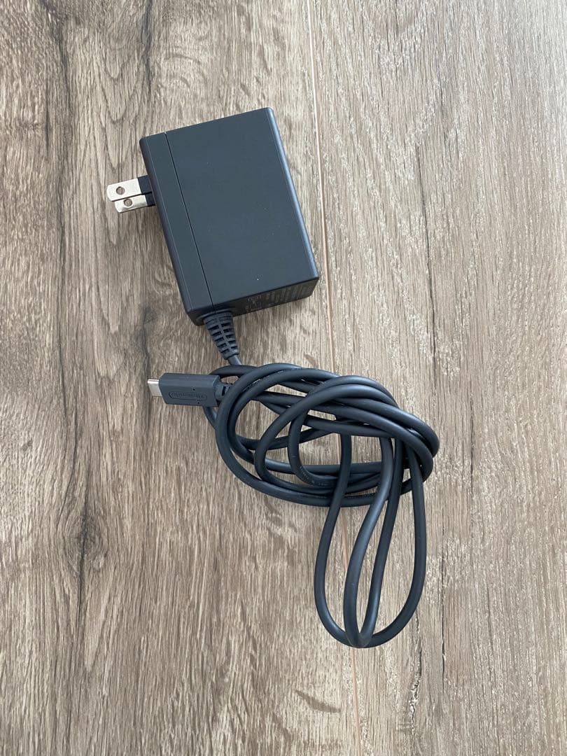 Nintendo Switch 本体 ブラック【値下げ中‼︎】