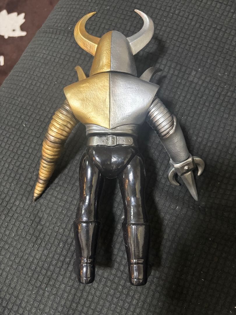 ウルトラマン怪獣フィギュア　メディコムトイ