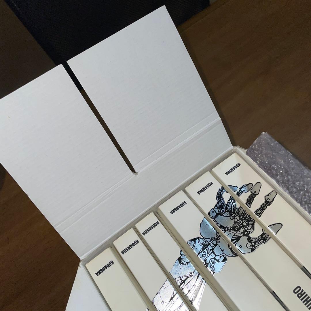 アキラフルカラー限定BOX