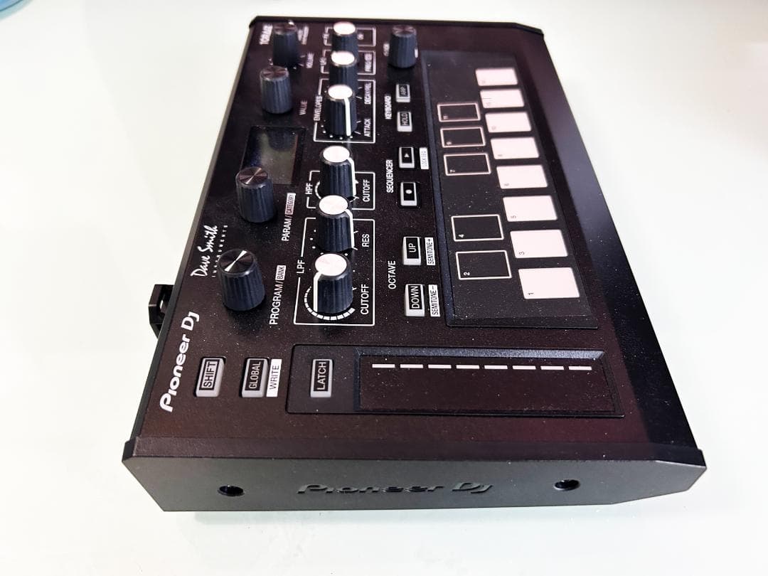 鍵盤楽器 Pioneer DJ TORAIZ AS-1 (Dave Smith)