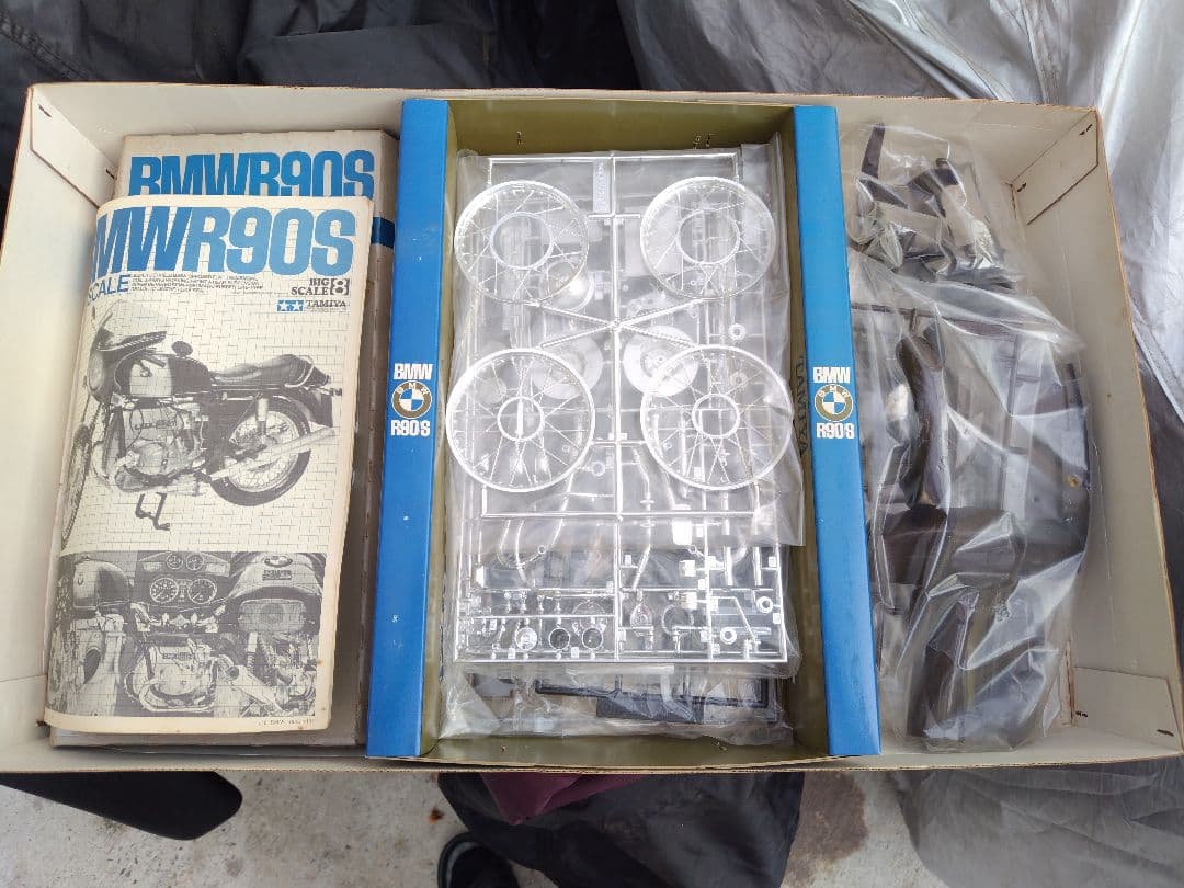 　R90S　タミヤ　1/6模型　TAMIYA　未開封　箱入　当時物