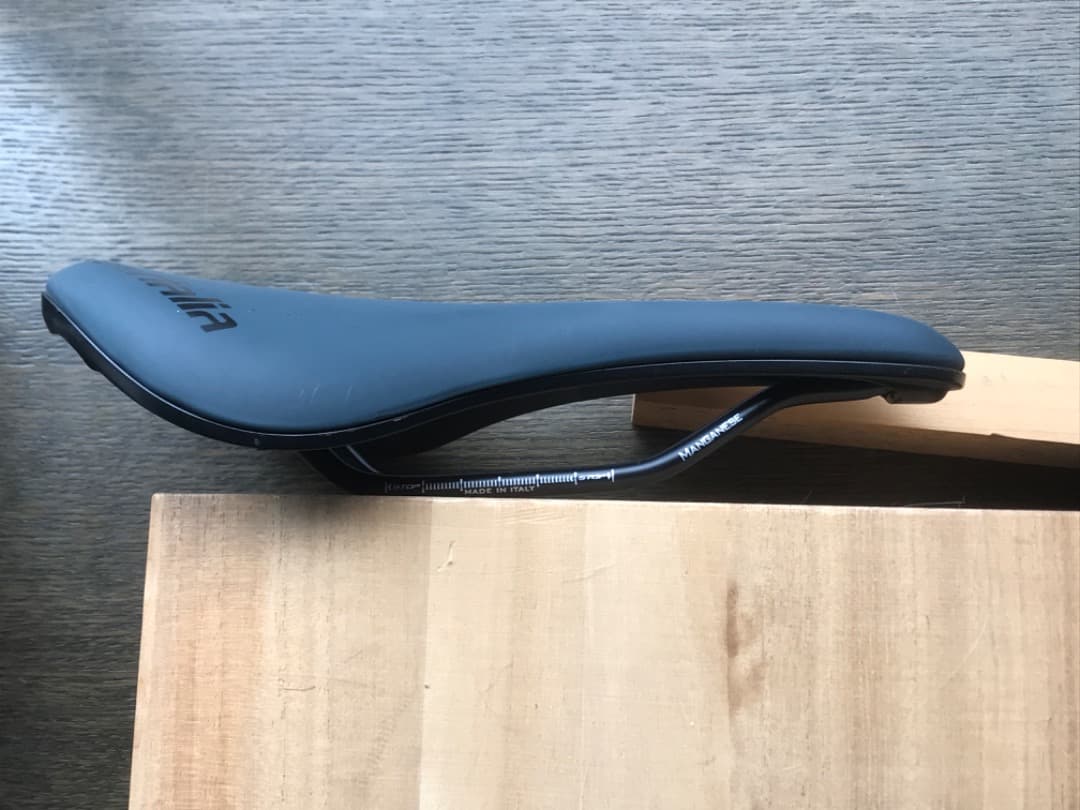 NOVUS BOOST EVO GRAVEL TM SUPERFLOW ブルー