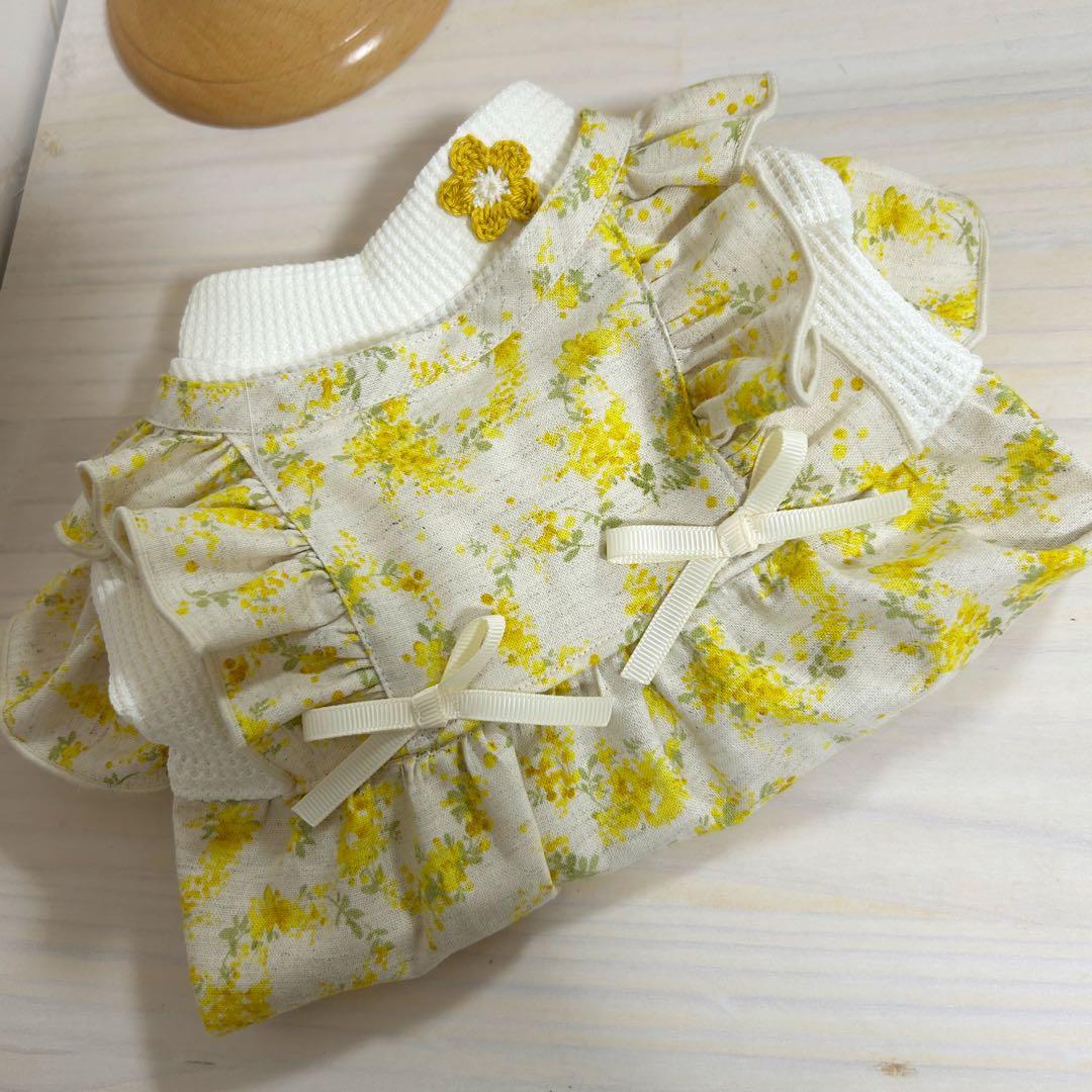 ハンドメイド♡犬服 ナチュラルなミモザのバルーンワンピース