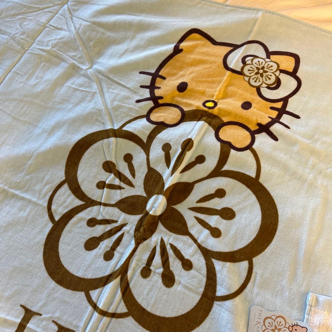 【新品】ハワイ限定　日焼けハローキティ バスタオル KAHALA 日焼けキティ
