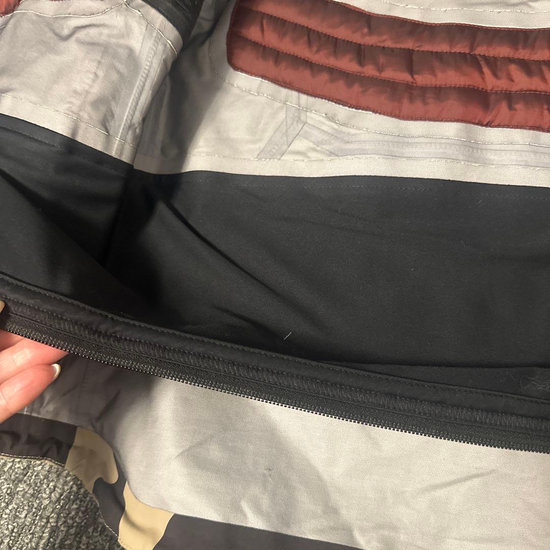 美品　VOLCOM TDS INFRARED GORE-TEX JACKET