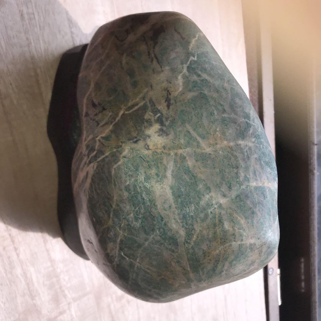 糸魚川産　翡翠原石