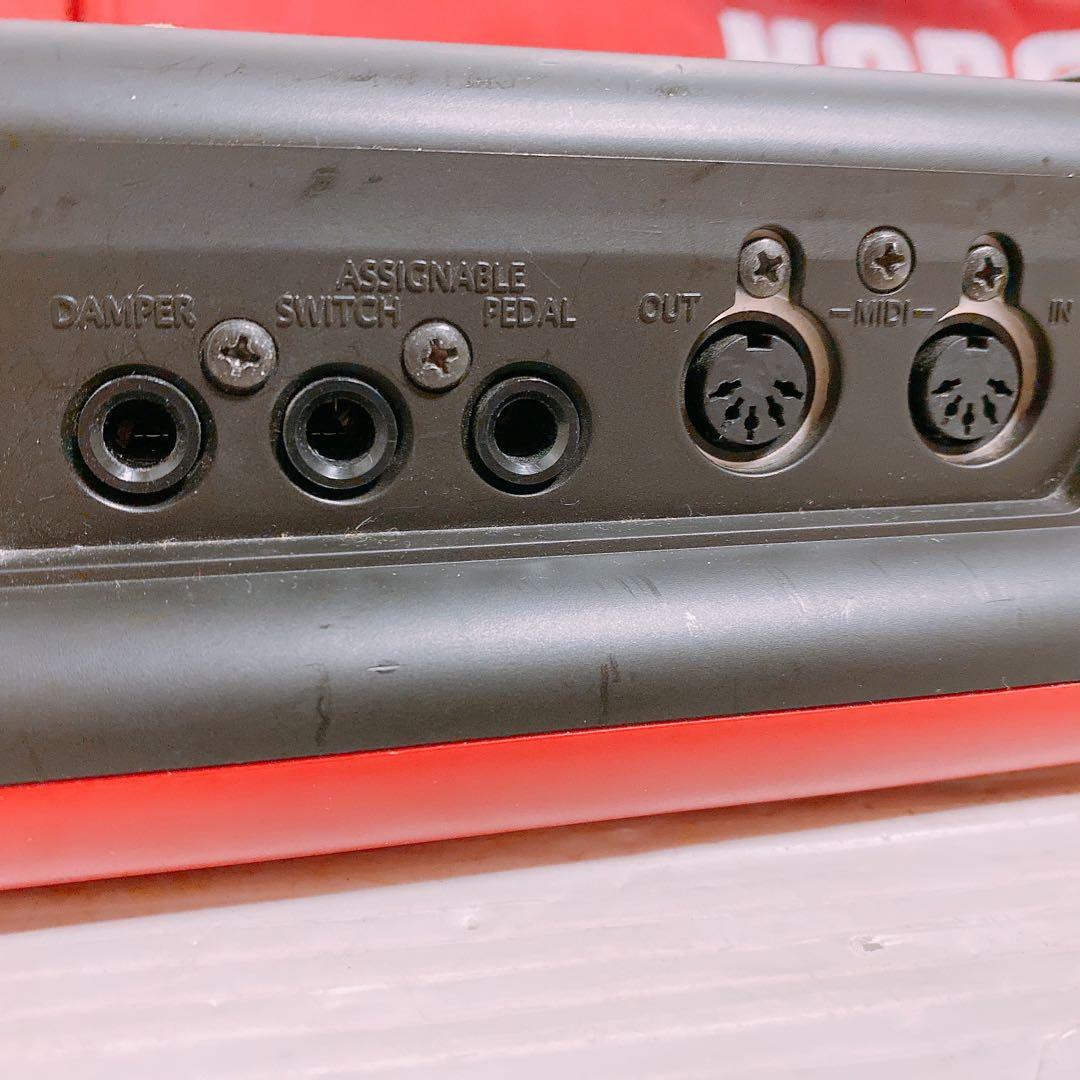 KORG KROSS-61 シンセサイザー　ケース付き