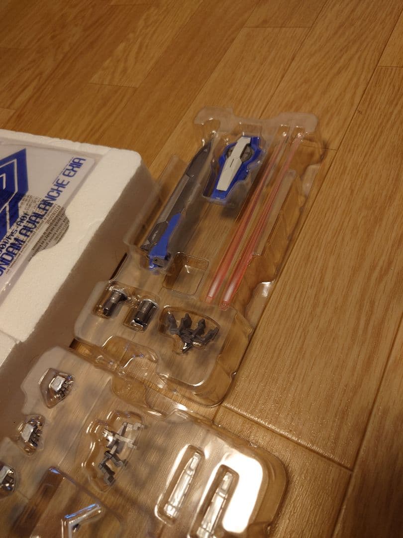 L BUILD ガンダムアヴァランチエクシア(ウェポンプラスパック)