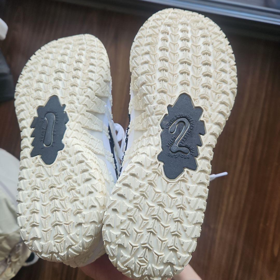 シューズ(男性用) Nike ja3 coconutmilk