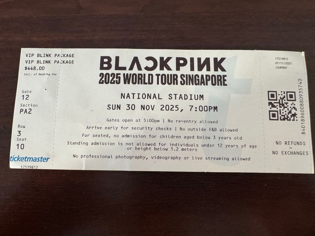 BLACKPINK DEADLINE バッグ