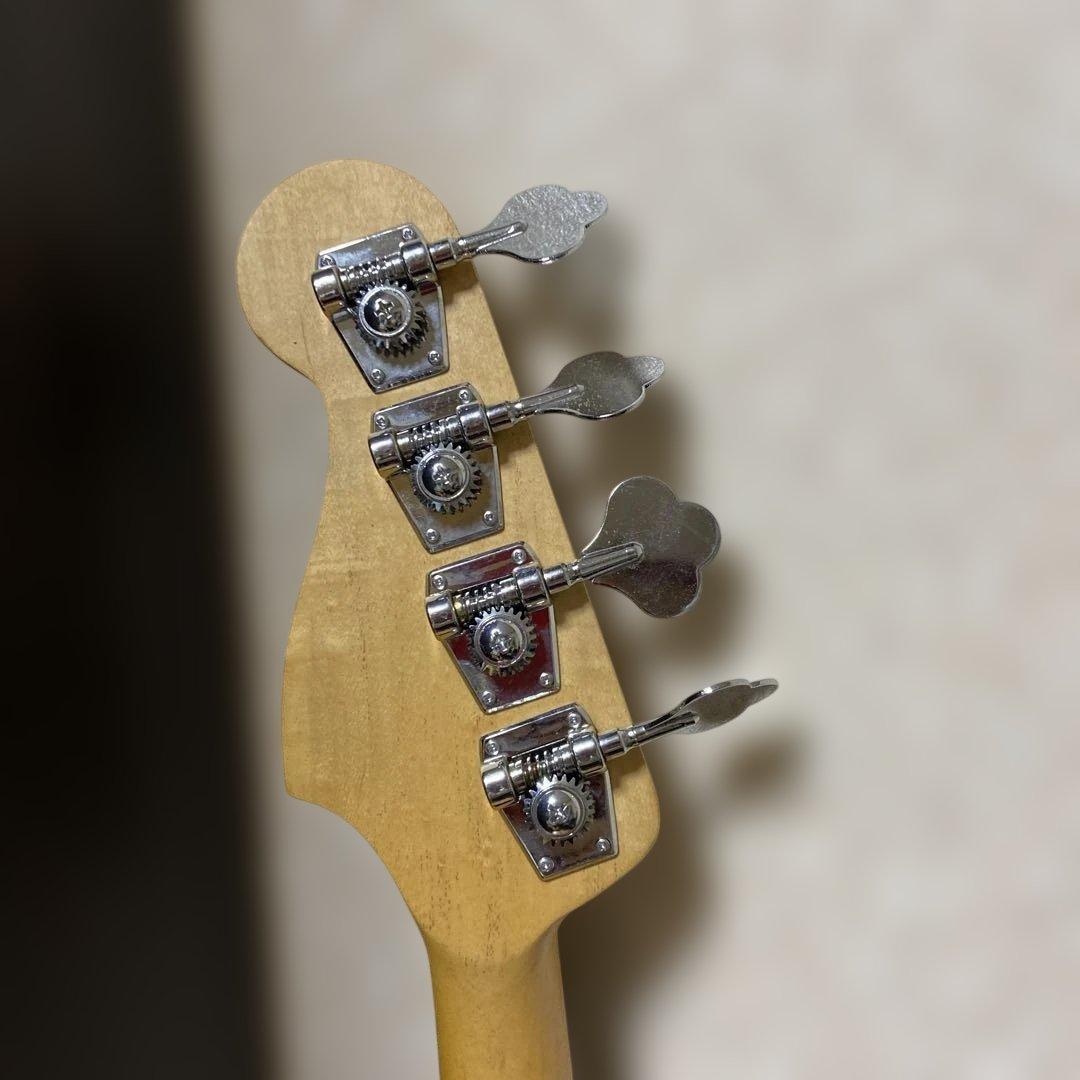 レッド エレキベース used ストラップ付き