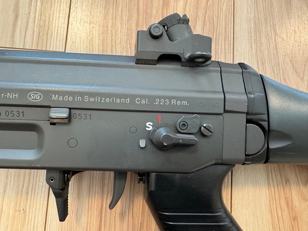 東京マルイ SIG 552 SEALS 電動ガン+バッテリー他
