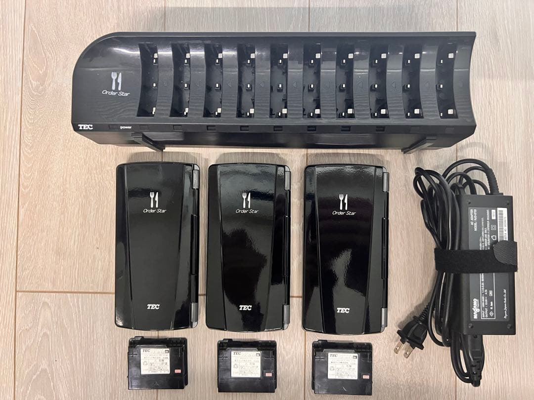東芝TEC テック ハンディターミナル HTL-200 黒3台 充電器1台セット