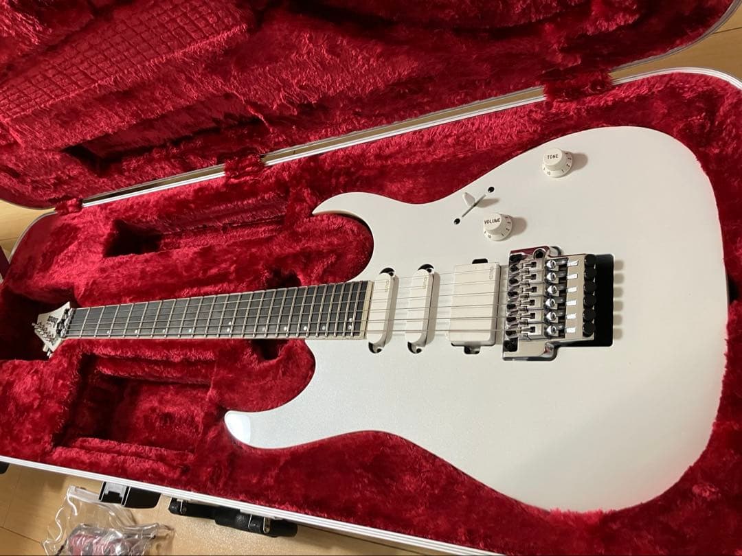 Ibanez Prestige RG5440C-PW SPOT MODEL新品同