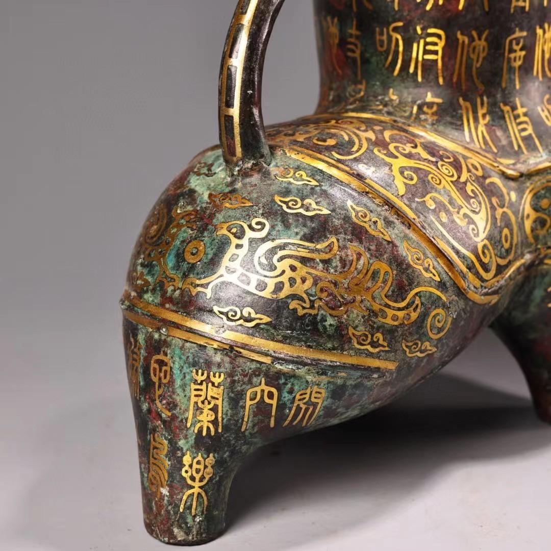 中国古美術・旧蔵青銅製鍍金三足の盛酒器・青銅製・純手作り・置物・茶道具・酒具