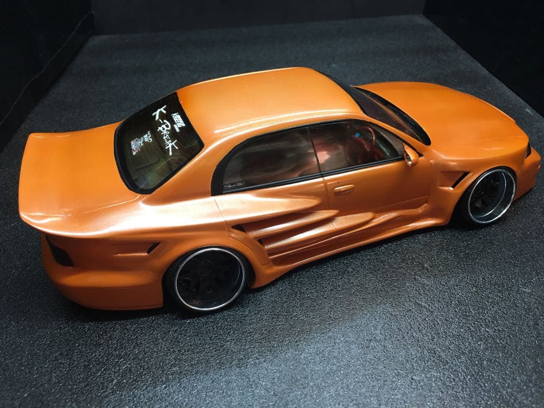 旧車プラモデル完成品アオシマクラウン１４マジェスタ