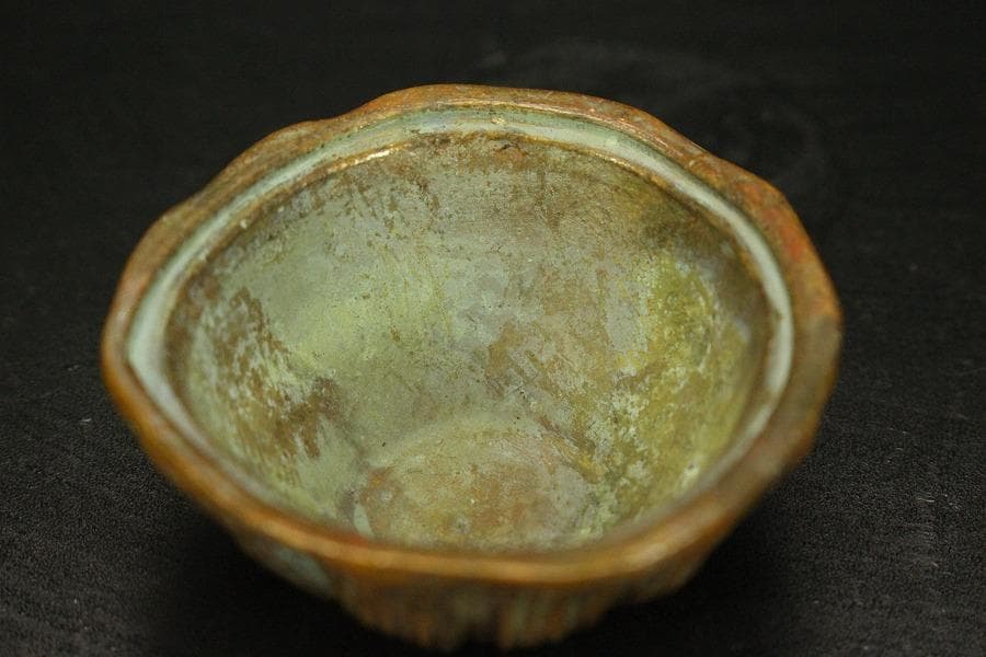 古銅 蓮形 在銘 香炉 5.8cmx5.7cm(A286)