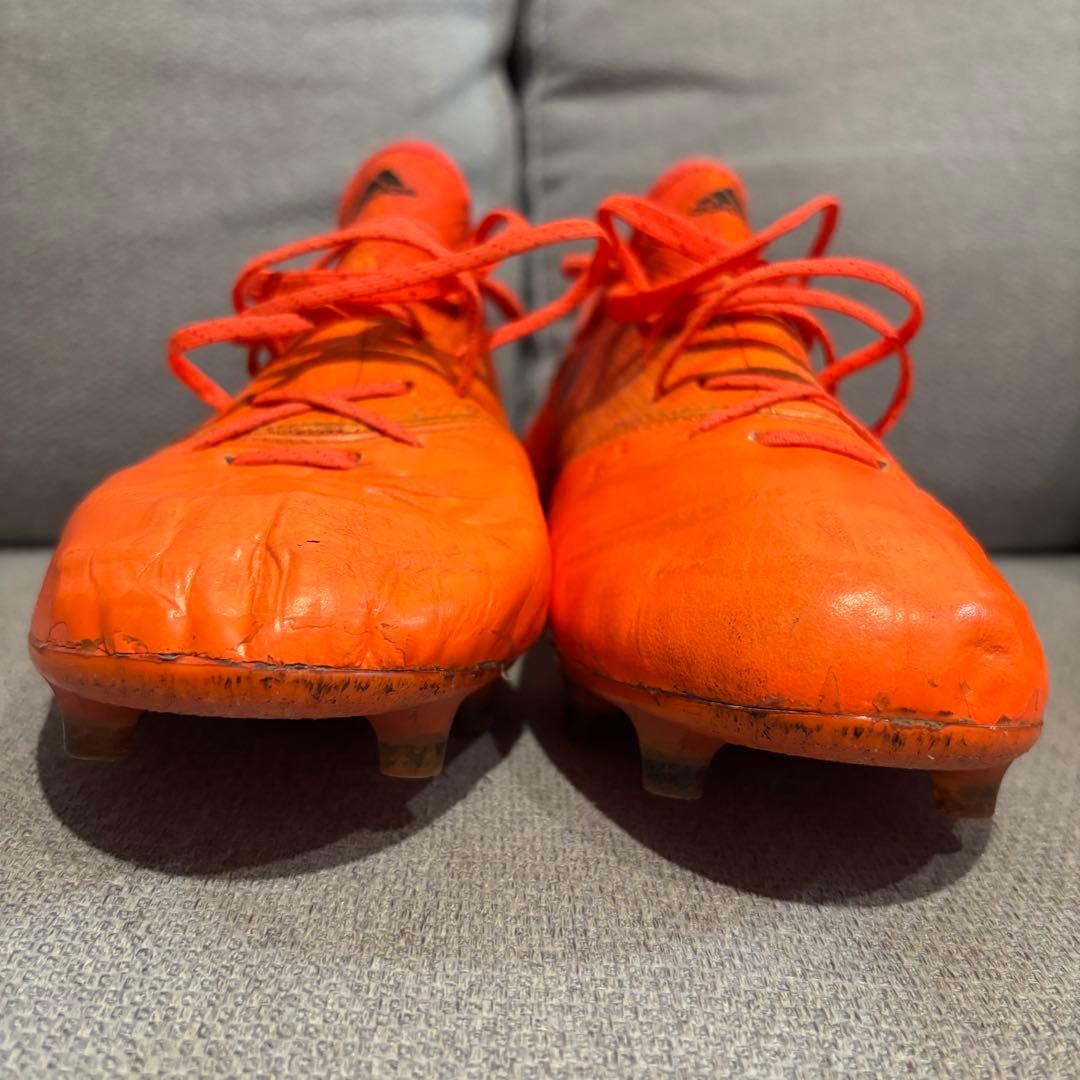 adidas サッカースパイク