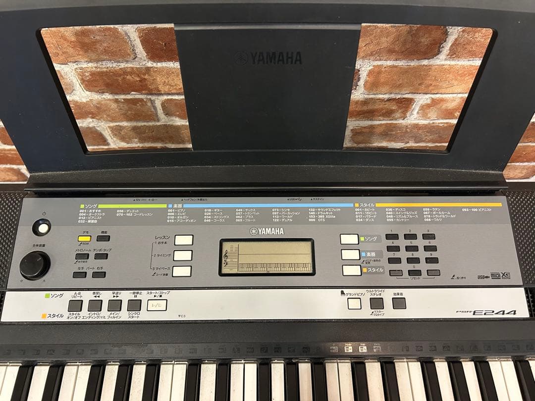 ヤマハ 電子キーボード　E244 中古