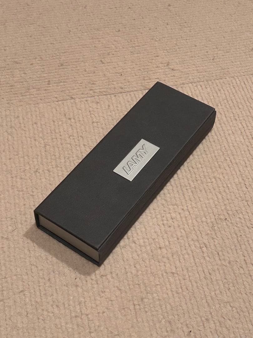 【希少】LAMYラミースイフト2014年限定ホワイト美品　箱付き