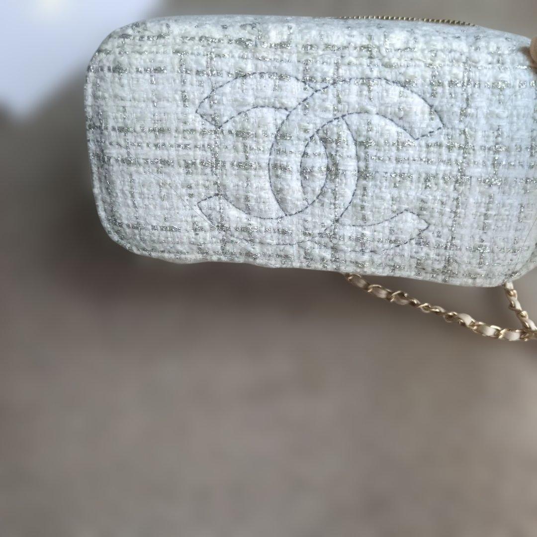 CHANEL　シャネル　ノベルティ　ツィードバック　ホワイト　白