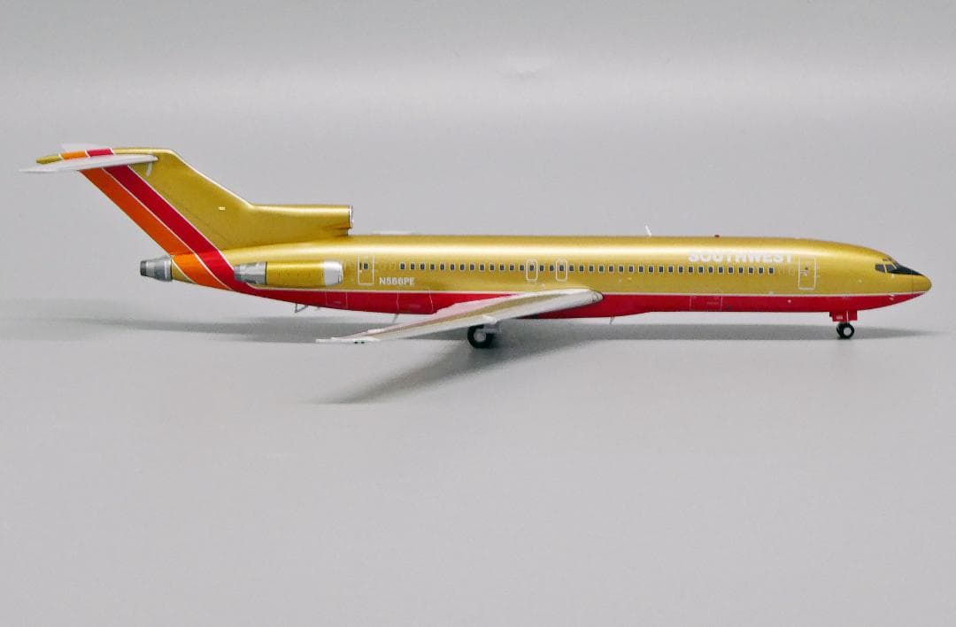 サウスウエスト航空 727-200 N566PE 1/200