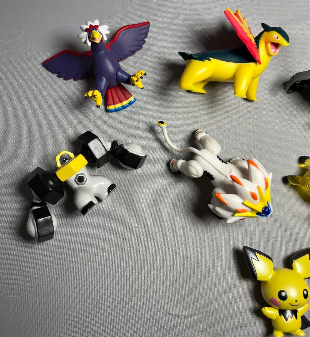 ポケモン　pokemon モンコレ　ピカチュウ　12体　まとめセット