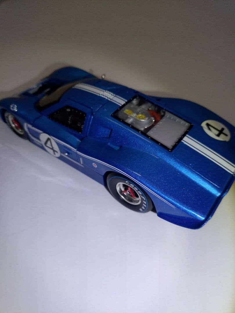 1/18 フォードMK4 Shelby Collectibles