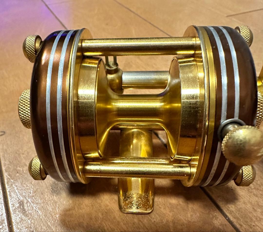中古美品　フロッグプロダクツ トイマシーン01 メタリックブラウンxゴールド