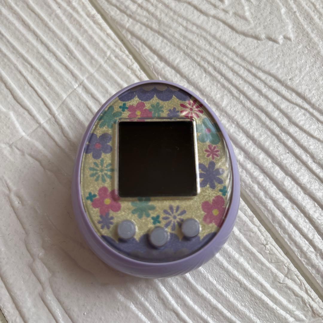たまごっち　みーつ　本体とお世話ガイド