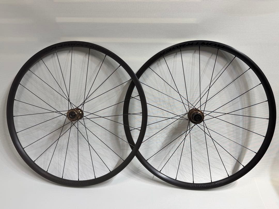 BONTRAGER PARADIGM SLディスクブレーキホイール700c