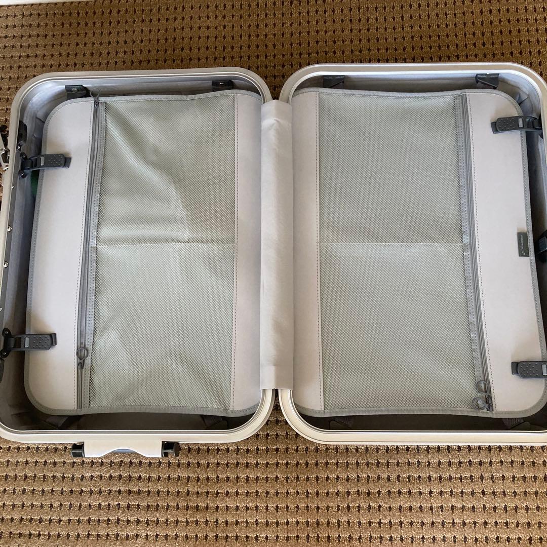 お値下げ中　PROTECA スーツケース　日本製　中古品