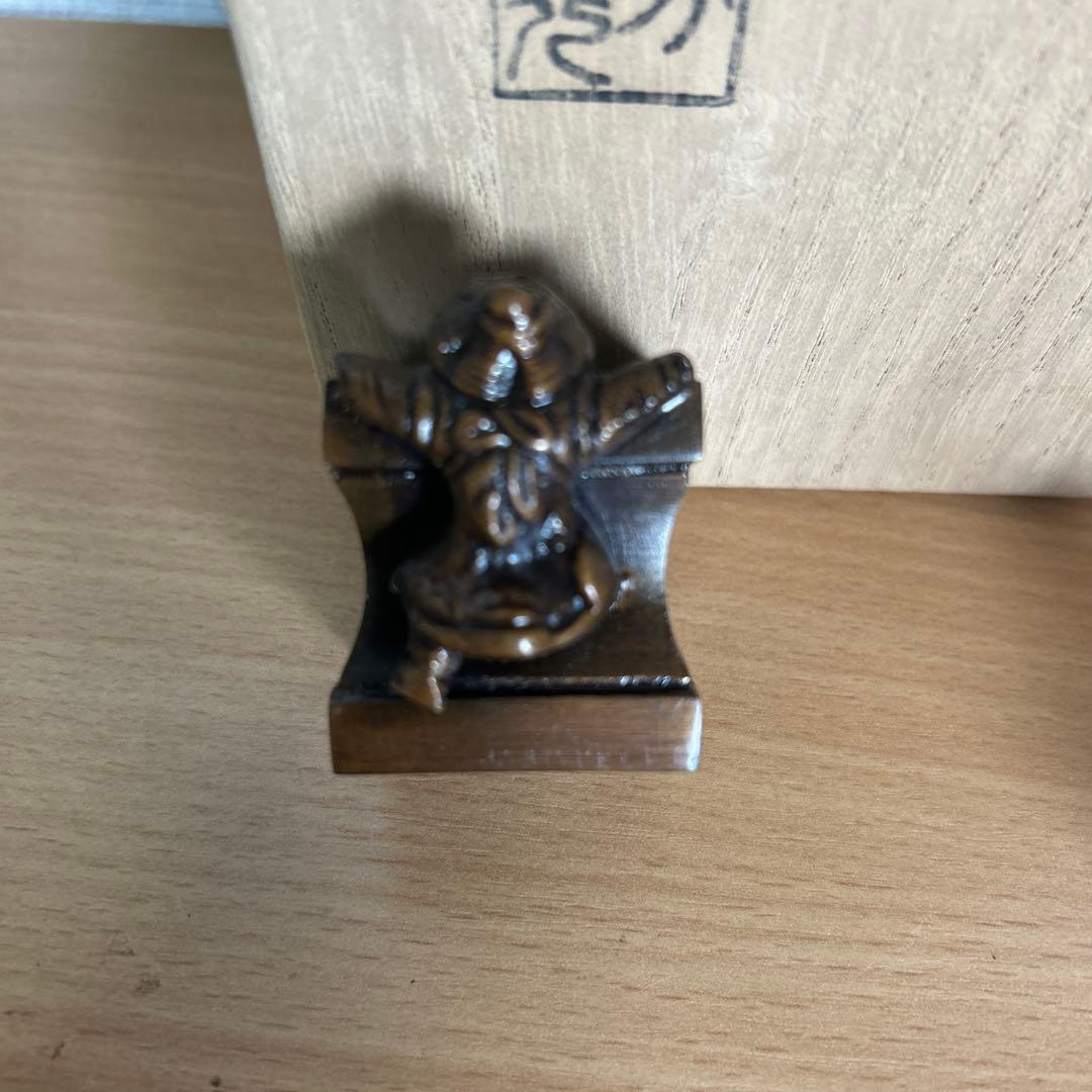 唐銅 七種蓋置 芳光造 茶道具 茶器 蓋置 共箱 共布 美品 です。