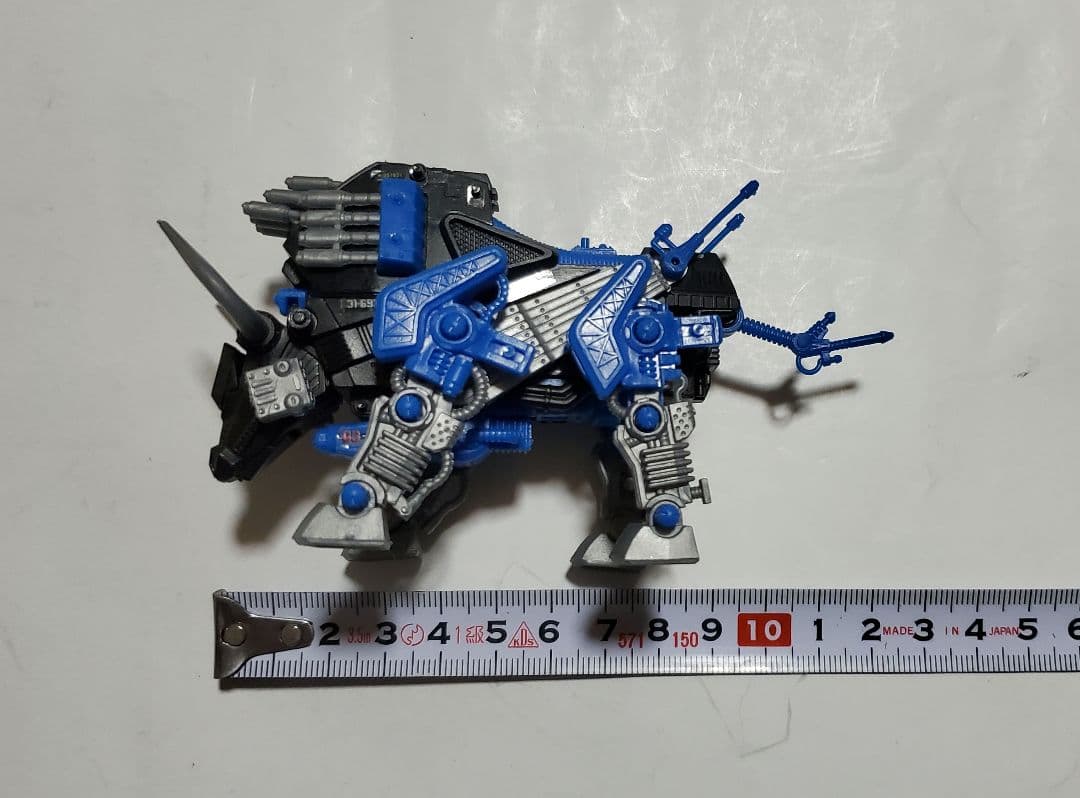 ZOIDZ　ゾイドガム　プラモデル　ディバイソン　当時モノ