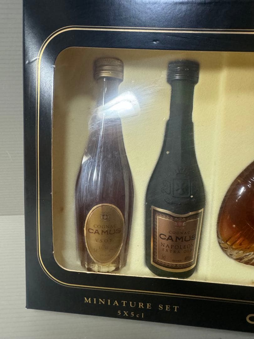 2105  CAMUS カミュ ミニボトル５本セット XO 古酒 箱 未開栓