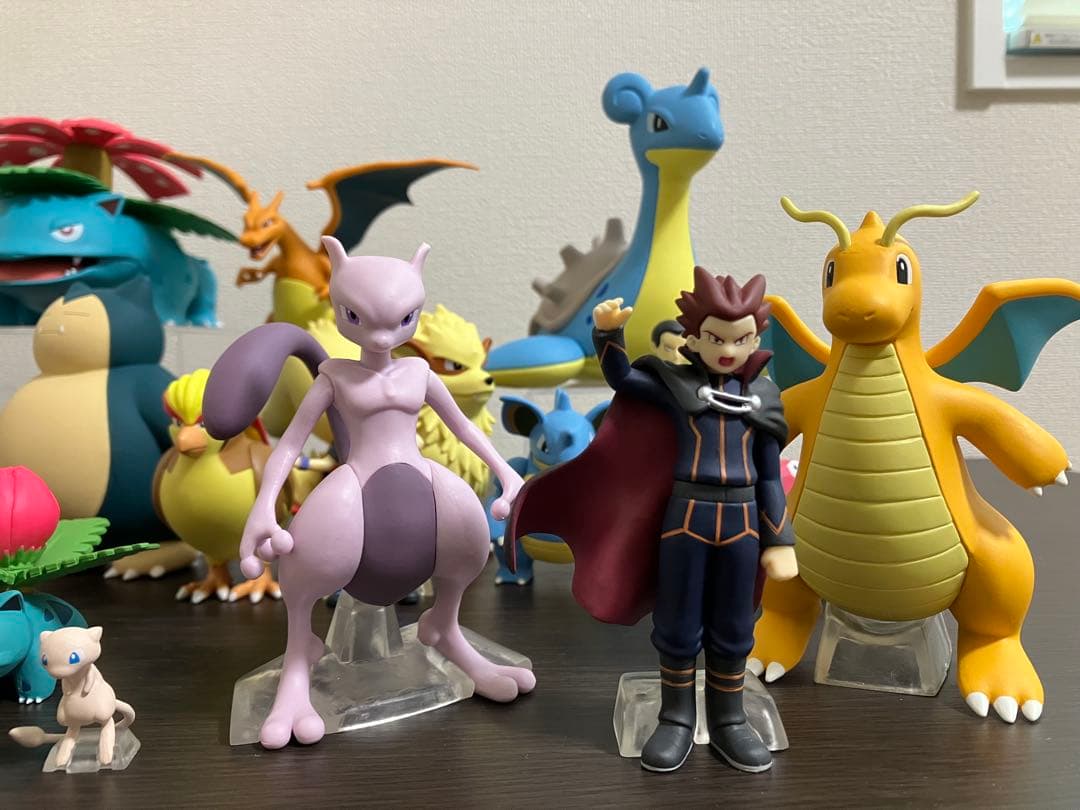 ポケモンスケールワールド　カントー地方セット　リーフ　サカキ　グリーン　　29体